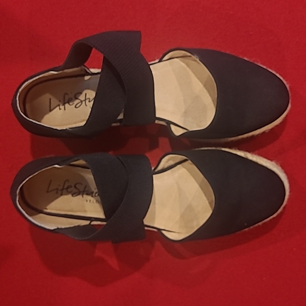 Life Stride Shoes